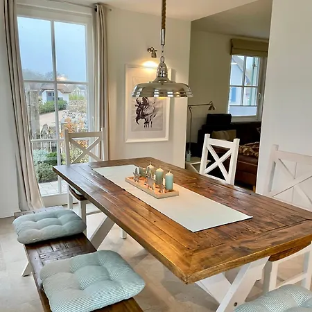 Duenenliebe بيت للعطل *